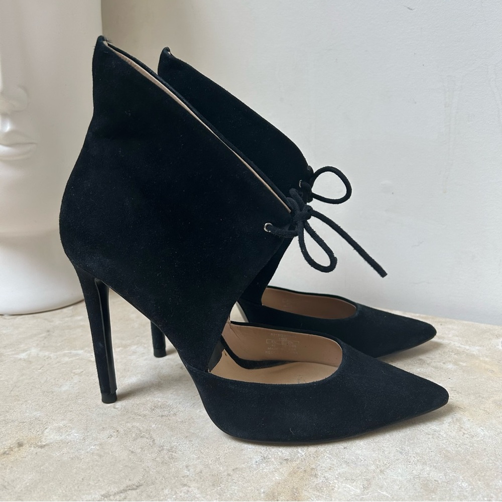 Zara Women size 40 women’s Stiletto pump ankle high black suede pump VGUC